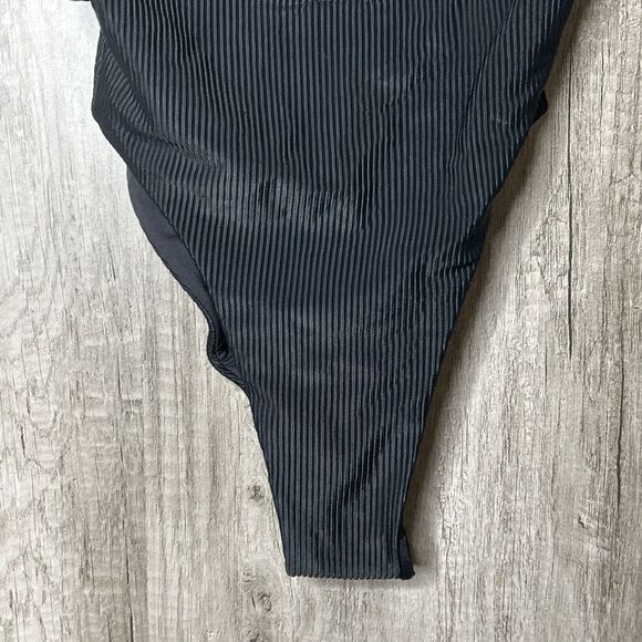 Frankies Bikinis Cheeky High Cut One Piece Swimsuit Ribbed Black Color Size XS - Picture 5 of 12